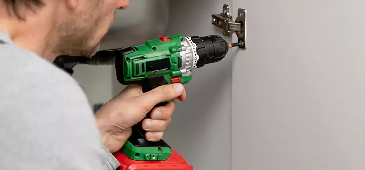 Commercial Door Hinge Repair Wisconsin Rapids