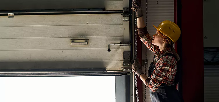 Addressing Common Garage Door Stoppage Issues in Wisconsin Rapids, WI